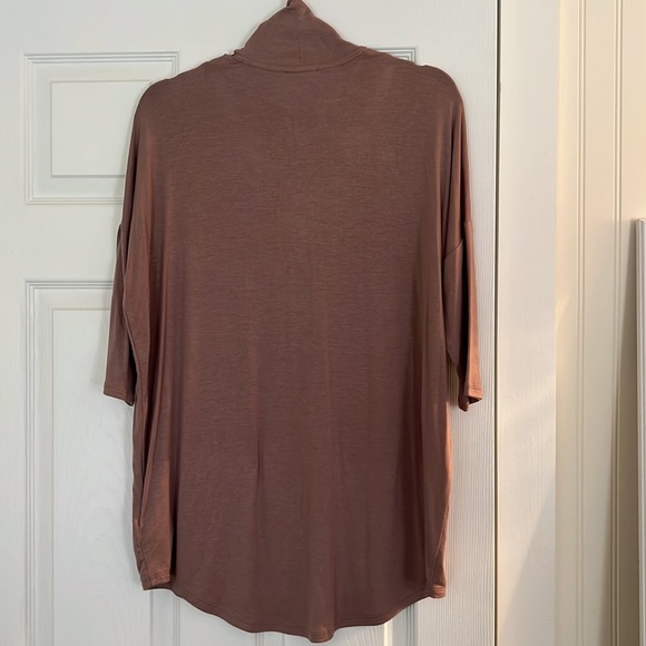 Express Shirt - Picture 2 of 3